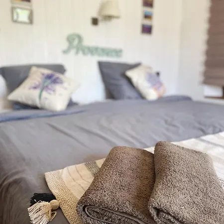 Lpsv Experience In Sur Verdon Bed and breakfast